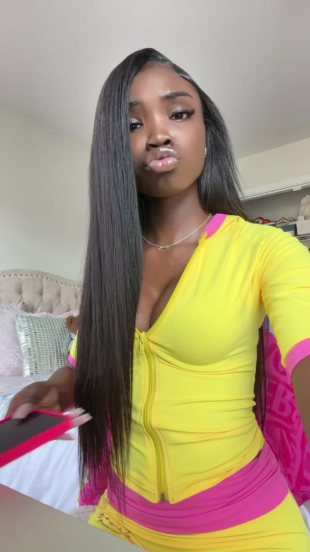 @YANIYA💐.