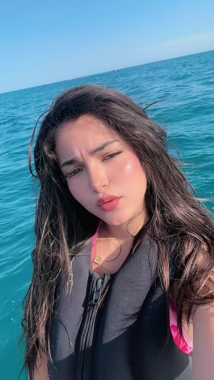 @Hajarita_ess