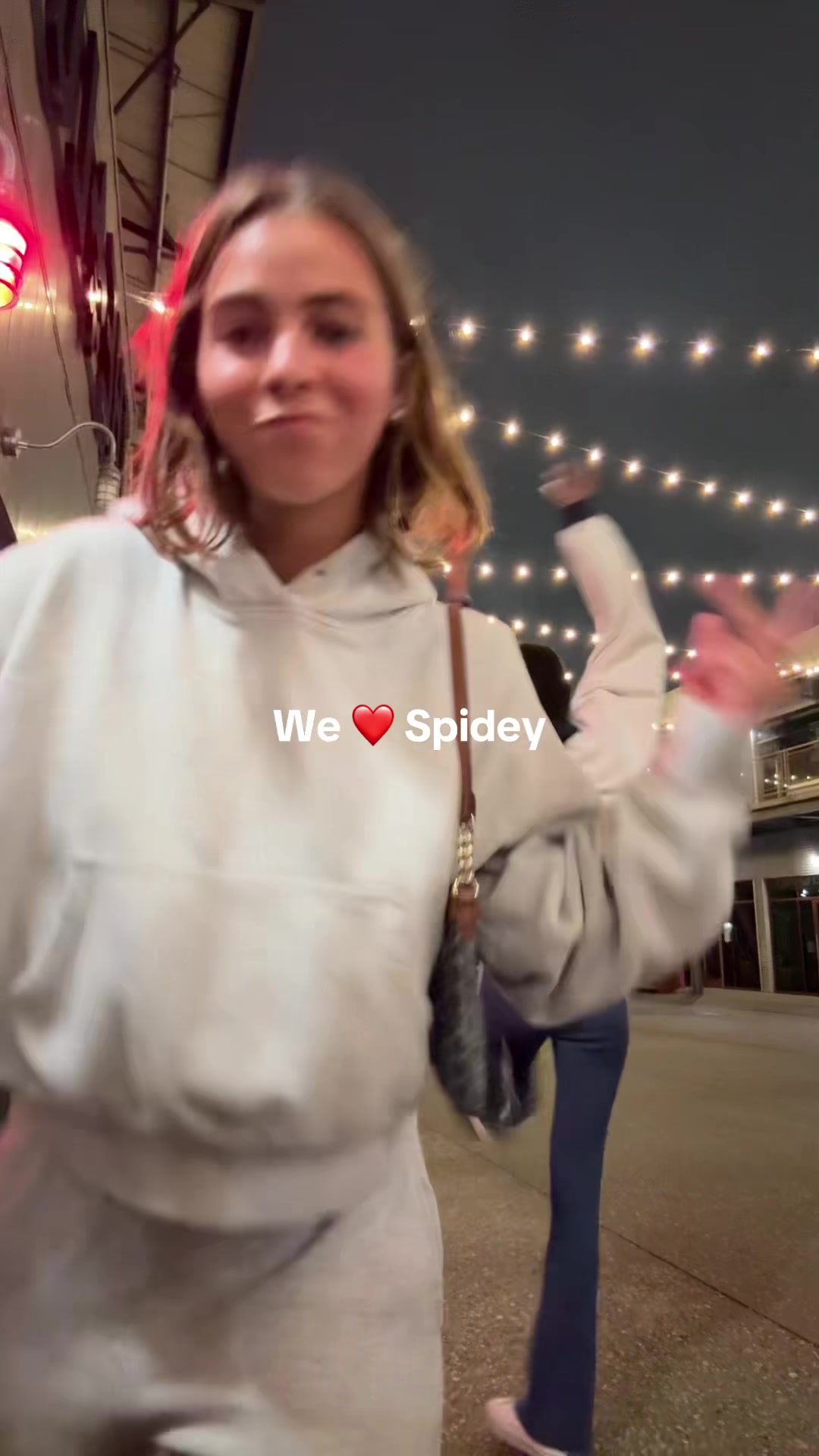 @🧸
