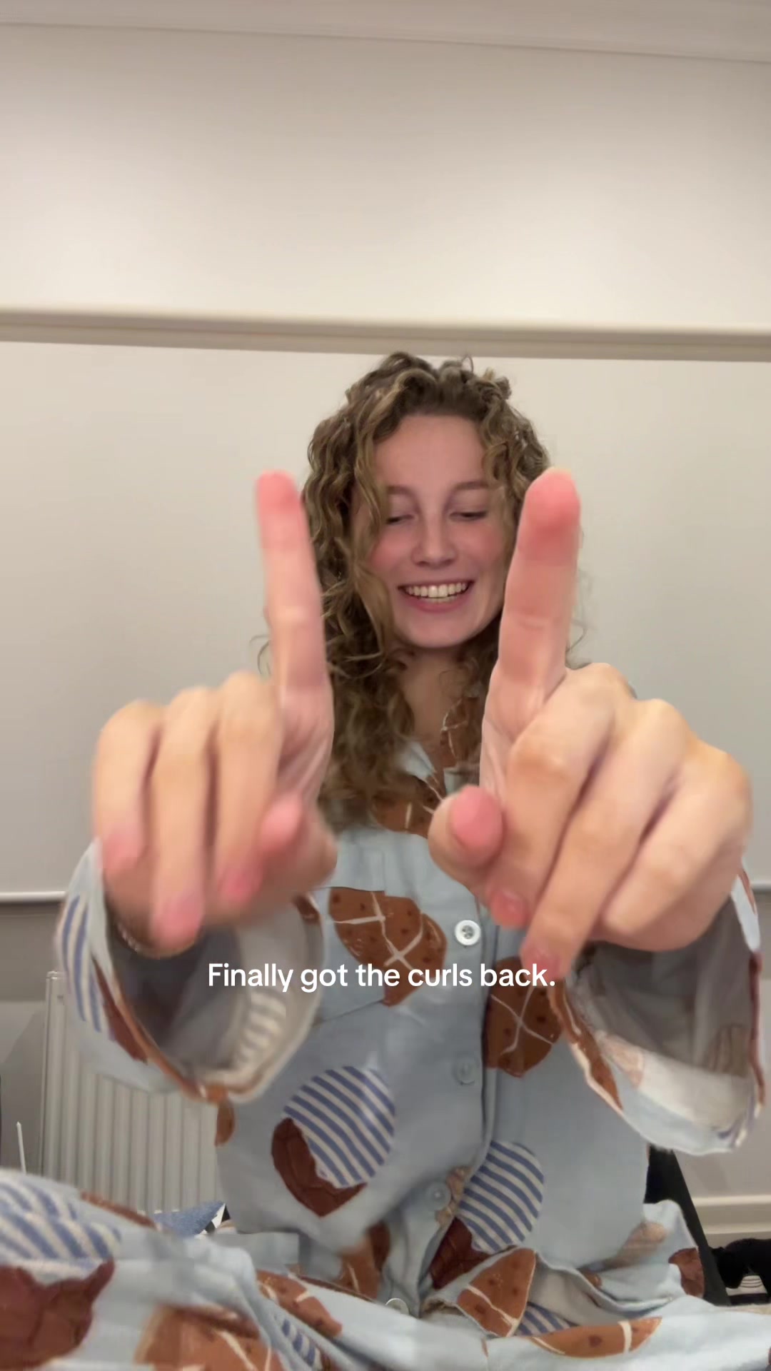 @girlywiththecurly