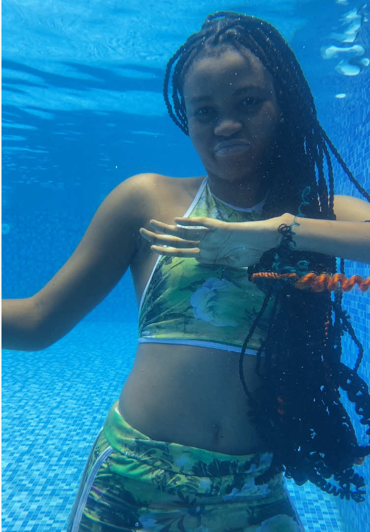 @💞 NELLY THE MERMAID 🌹