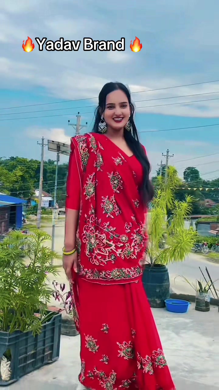 @Yadav girl🔥