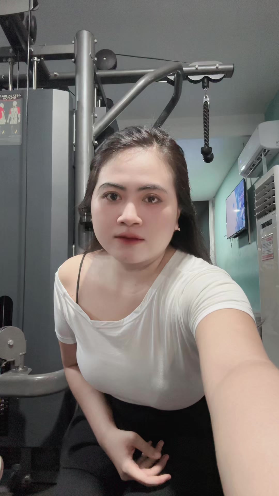 @Adyra