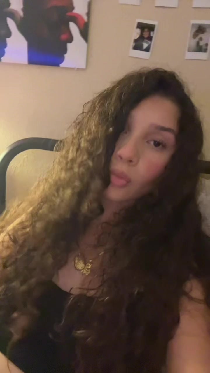 @⃟