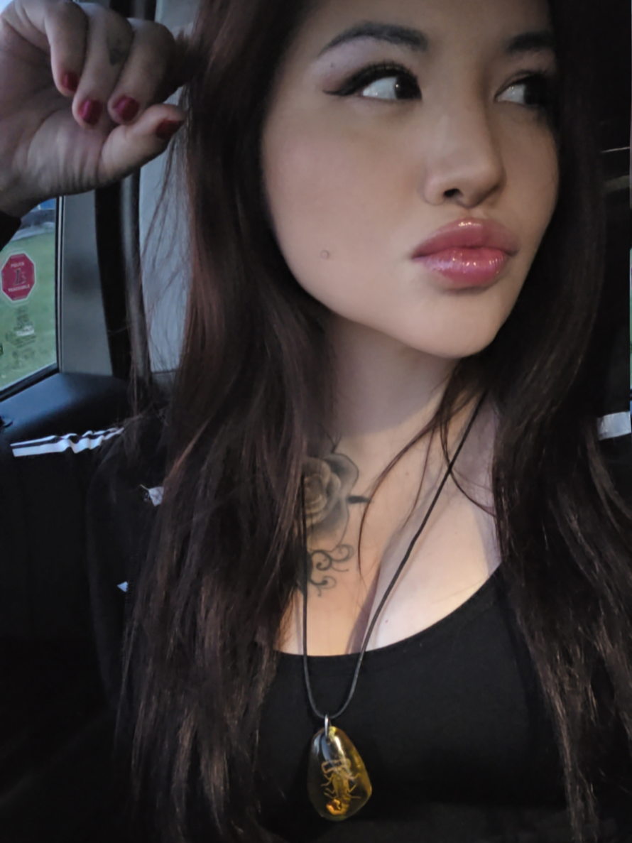 @BrandyLee