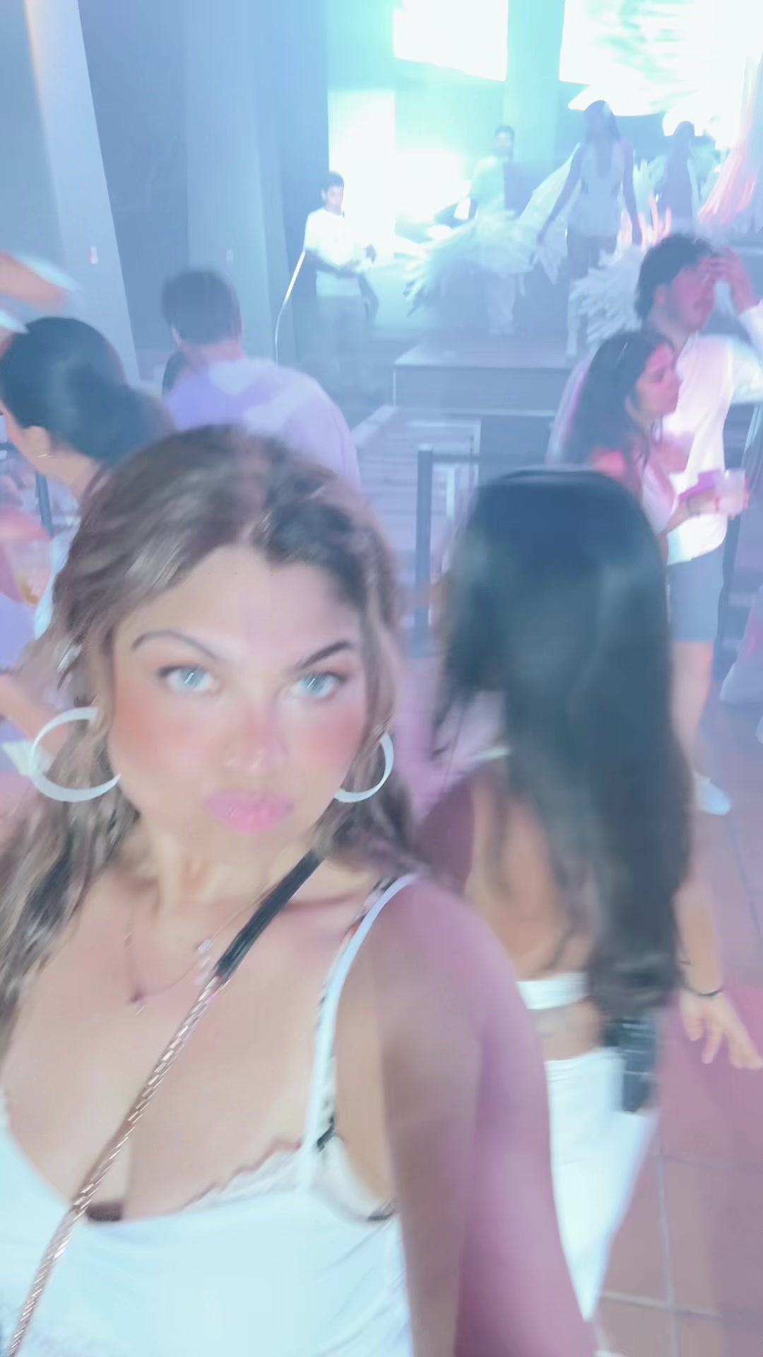 @Roo🕊