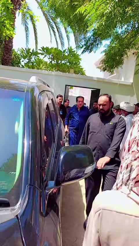 @Farooq Ahmad Bhatti