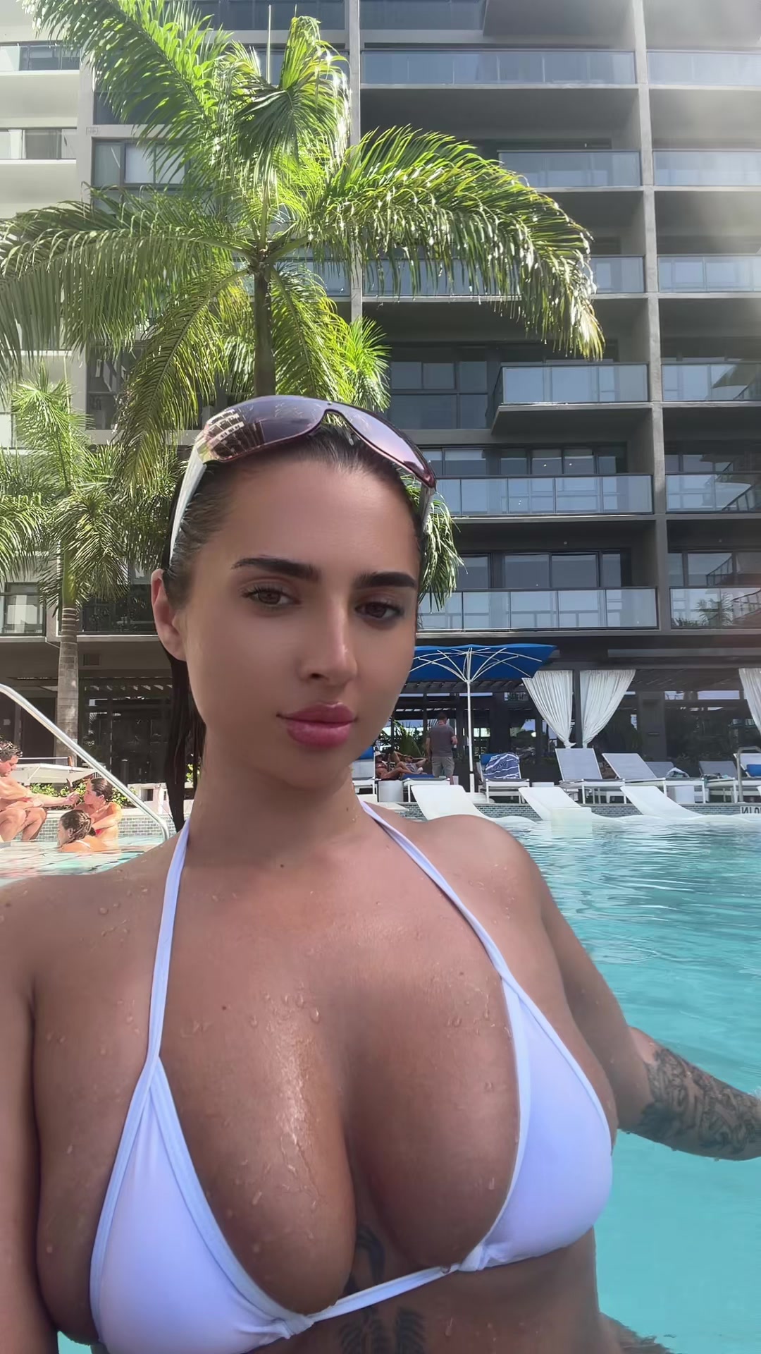 @brookelapolt
