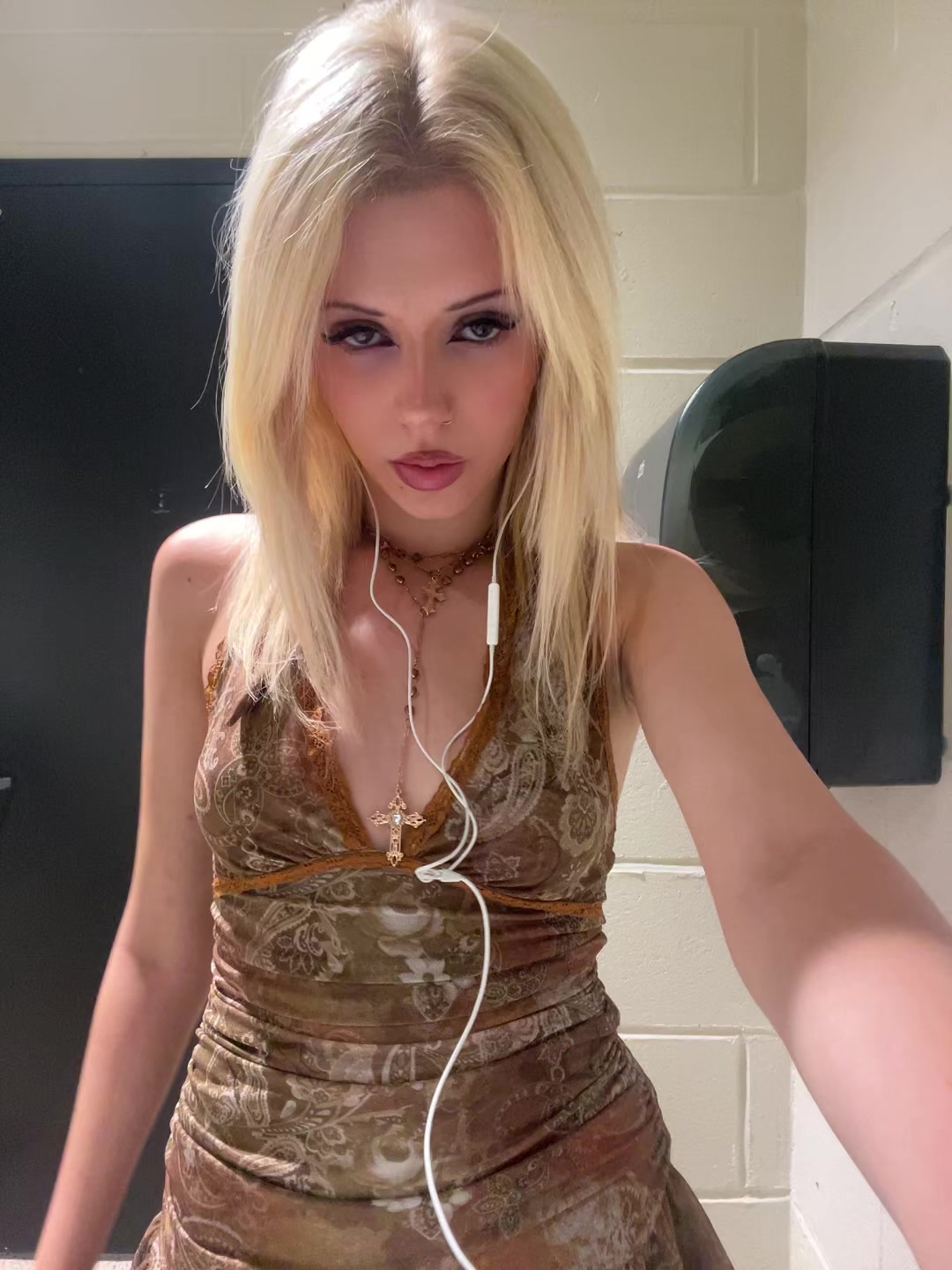 @baggysallbavk