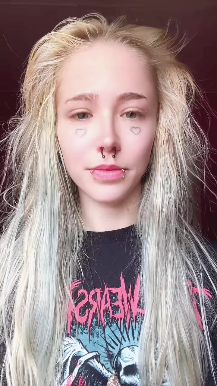 @Gothic Hippie
