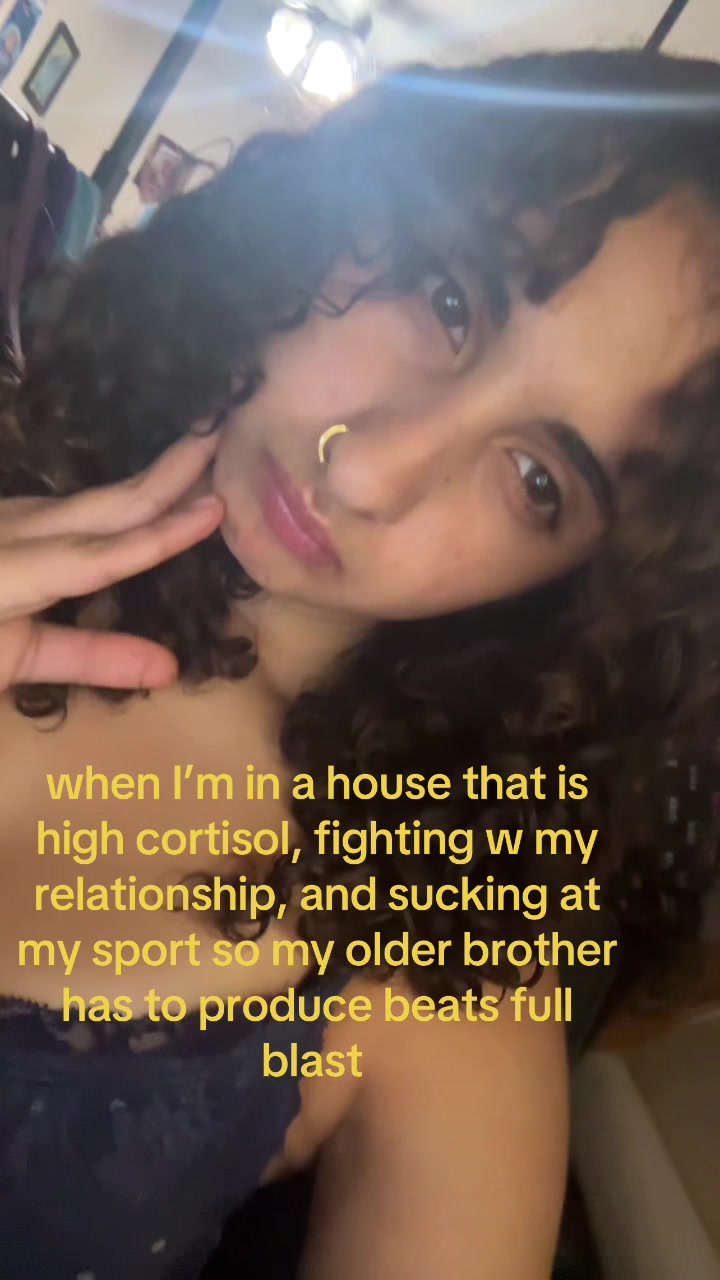@…