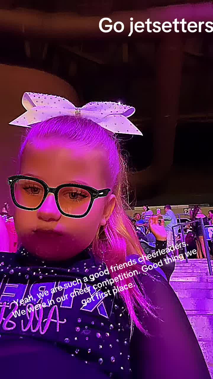 @Izabella Alas