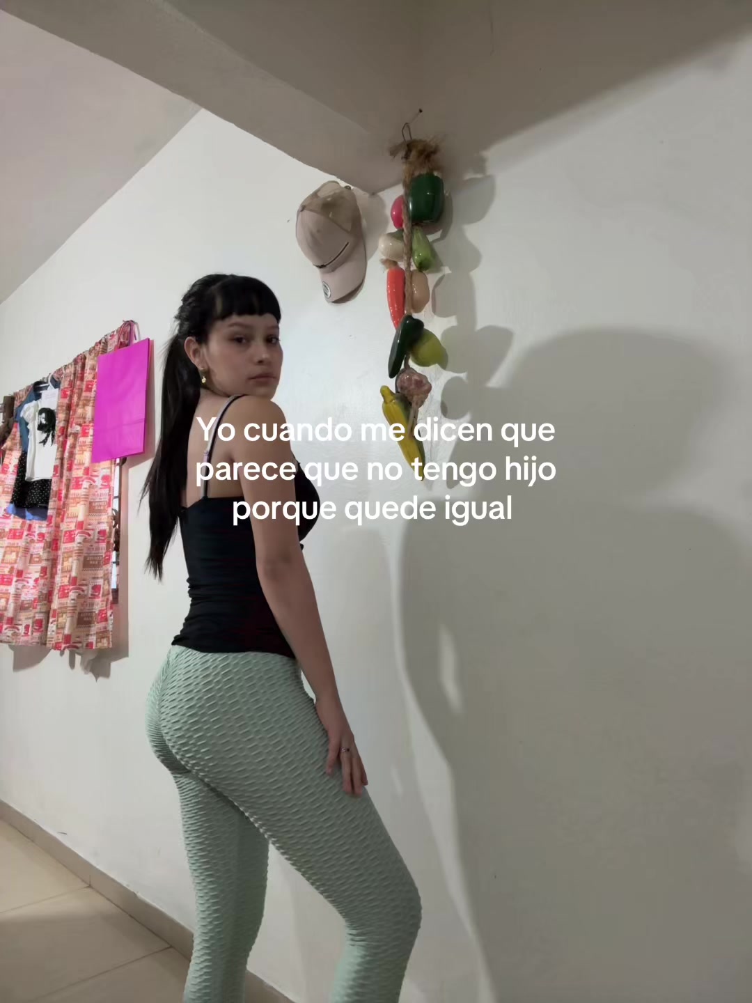 @Perlaarevalo2002
