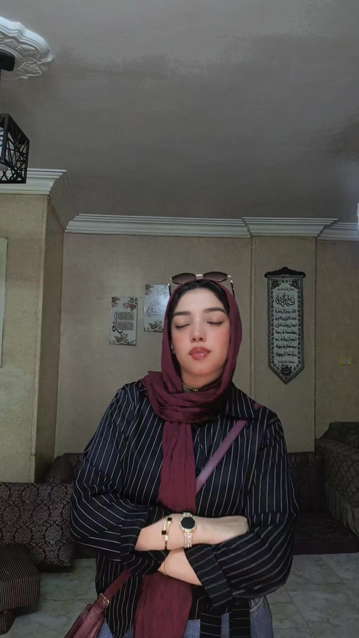 @ساره