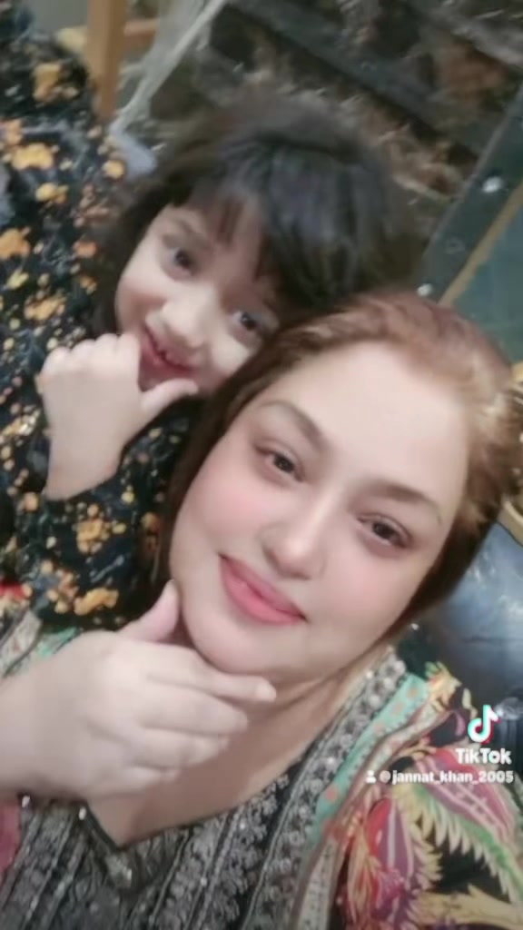 @Jannat khan