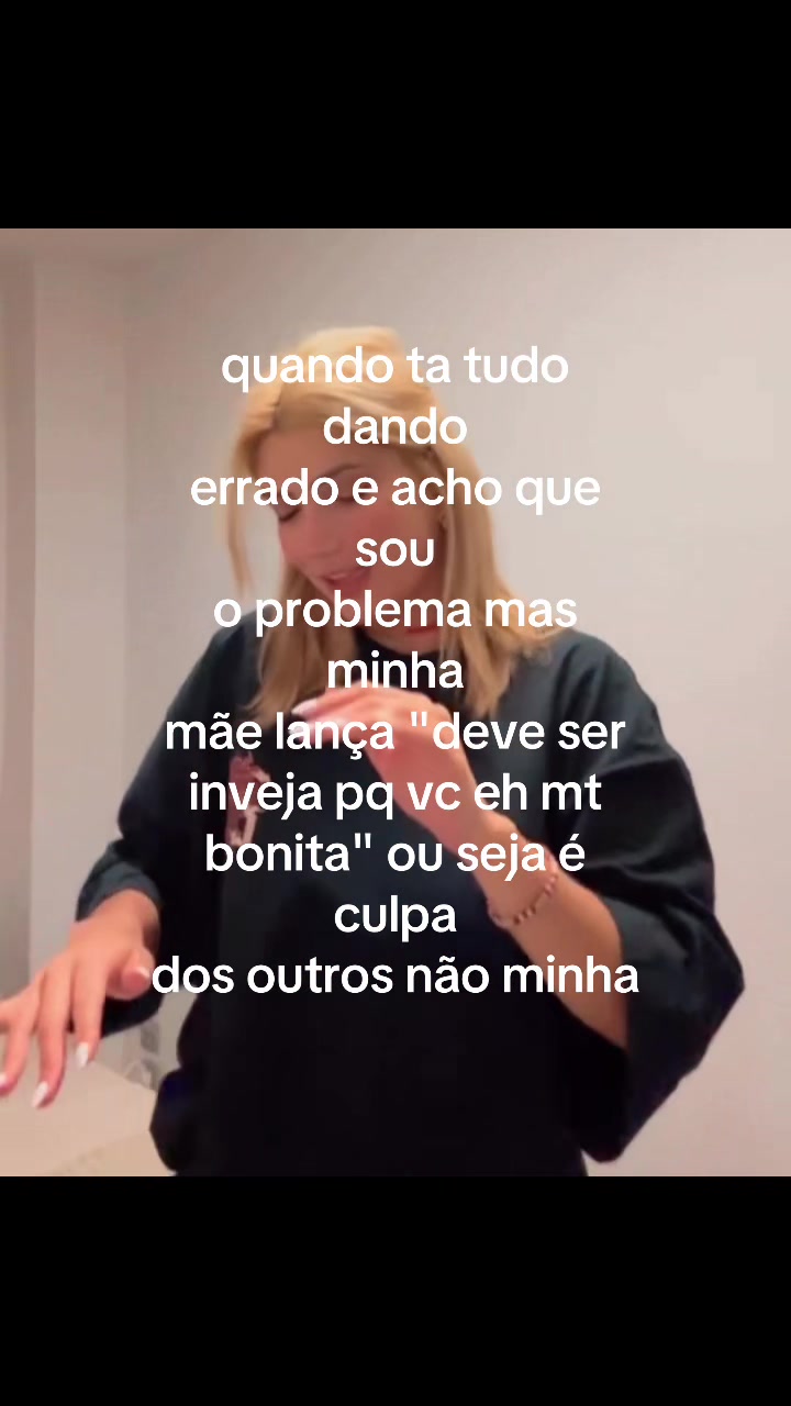 @Nycole Pimenta☀️