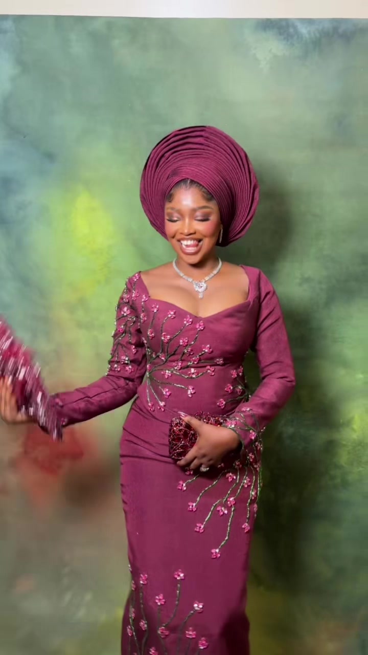 @Ladyadebambo