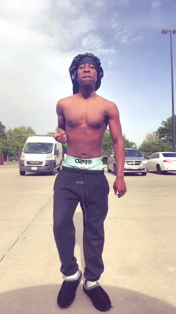 @J3🛸