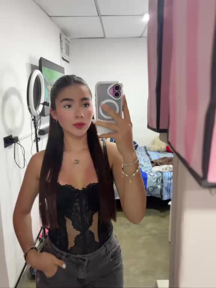 @Laura🐞