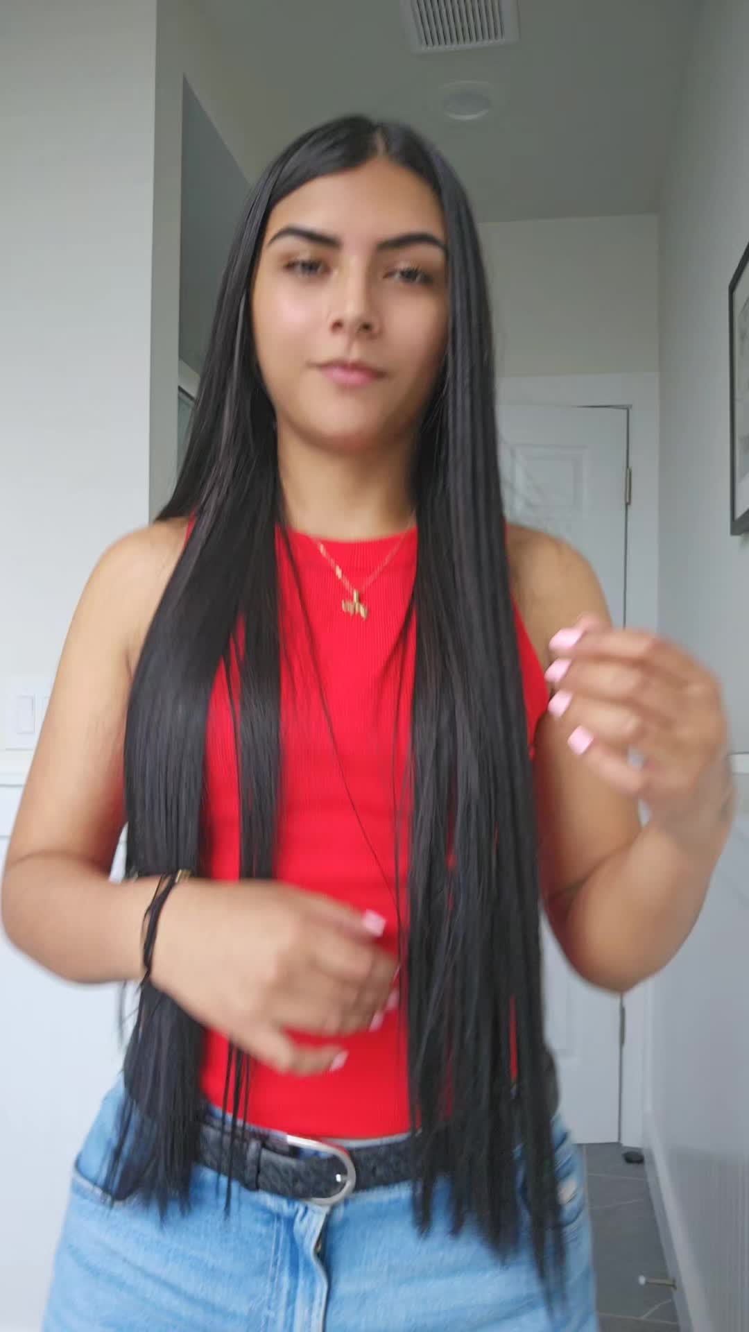 @oficial.yuliana