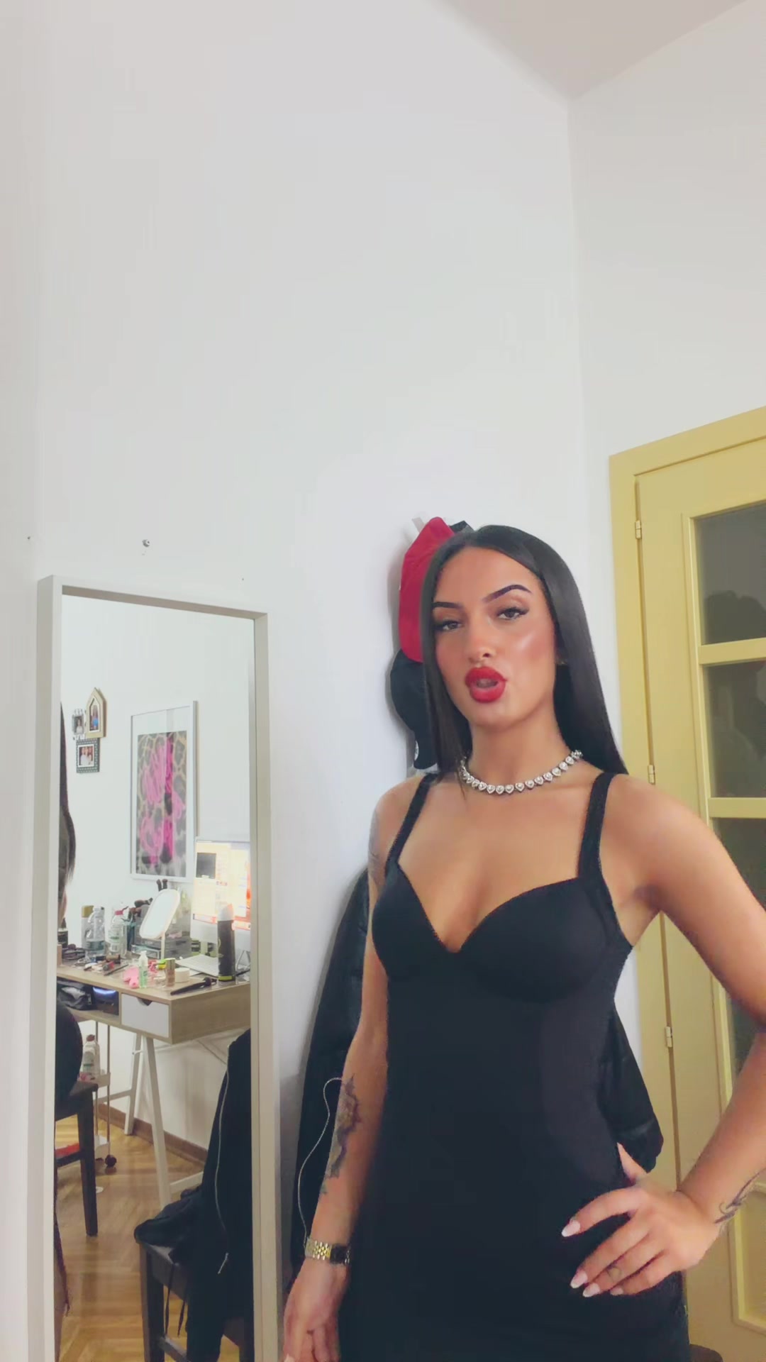 @GR🇦🇱