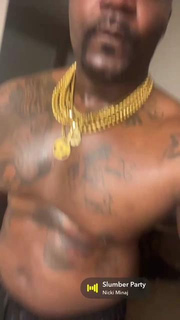 @Black_Superman_BigTL290lbs