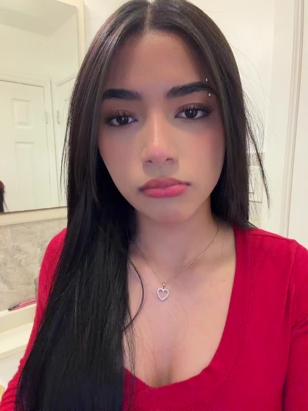 @nahomy.nm