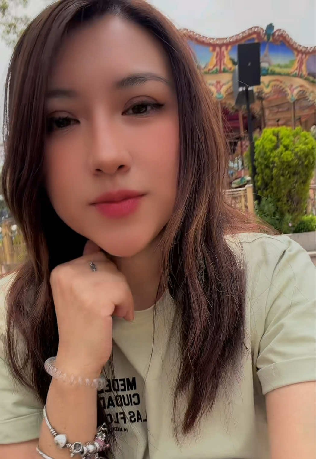 @Elena Cova