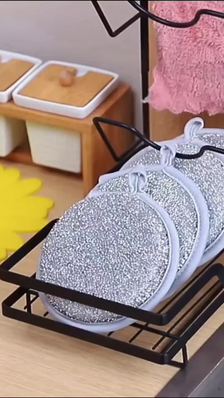 @user8278318075900