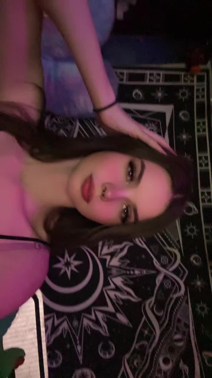 @C H L O E