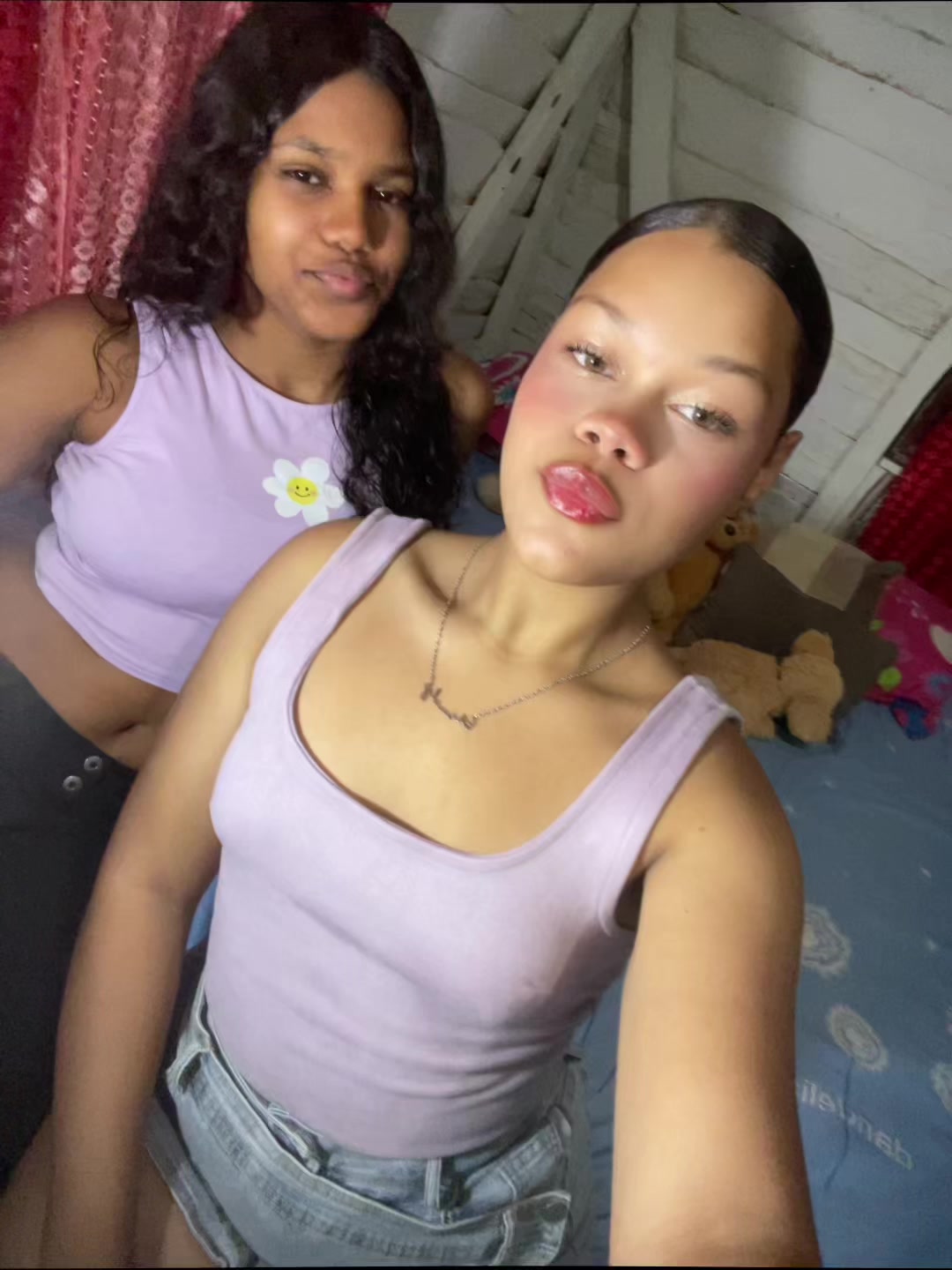 @Mely 👸💜