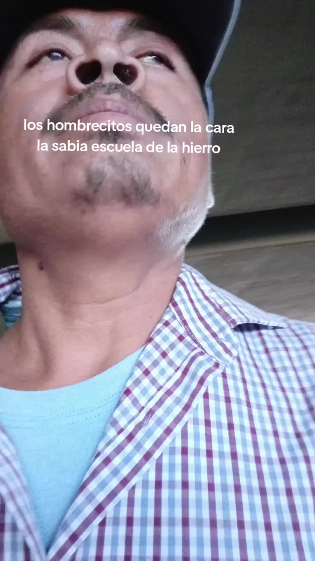 @ÉL caído