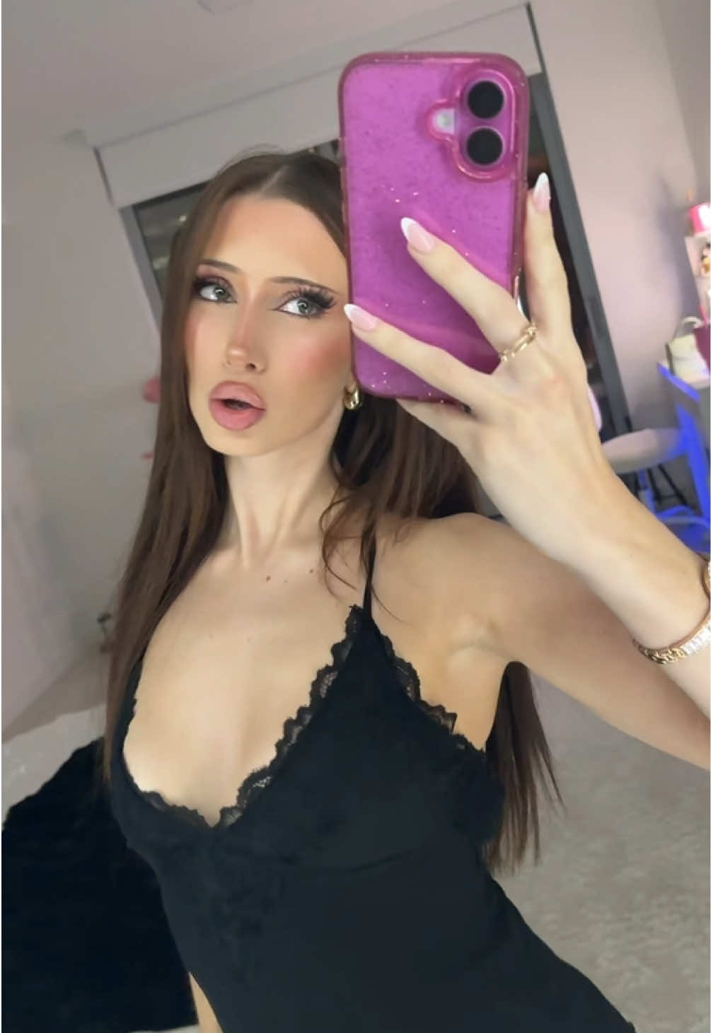 @vi๐