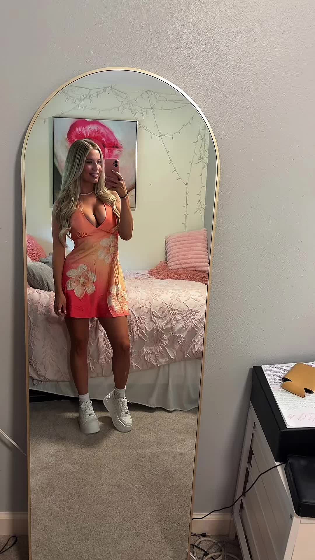 @Tigolebitties