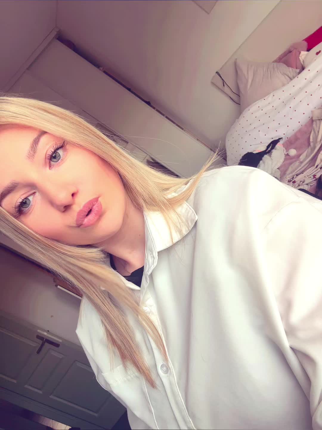 @𝕖𝕤𝕥𝕖𝕝𝕝𝕖 🎀