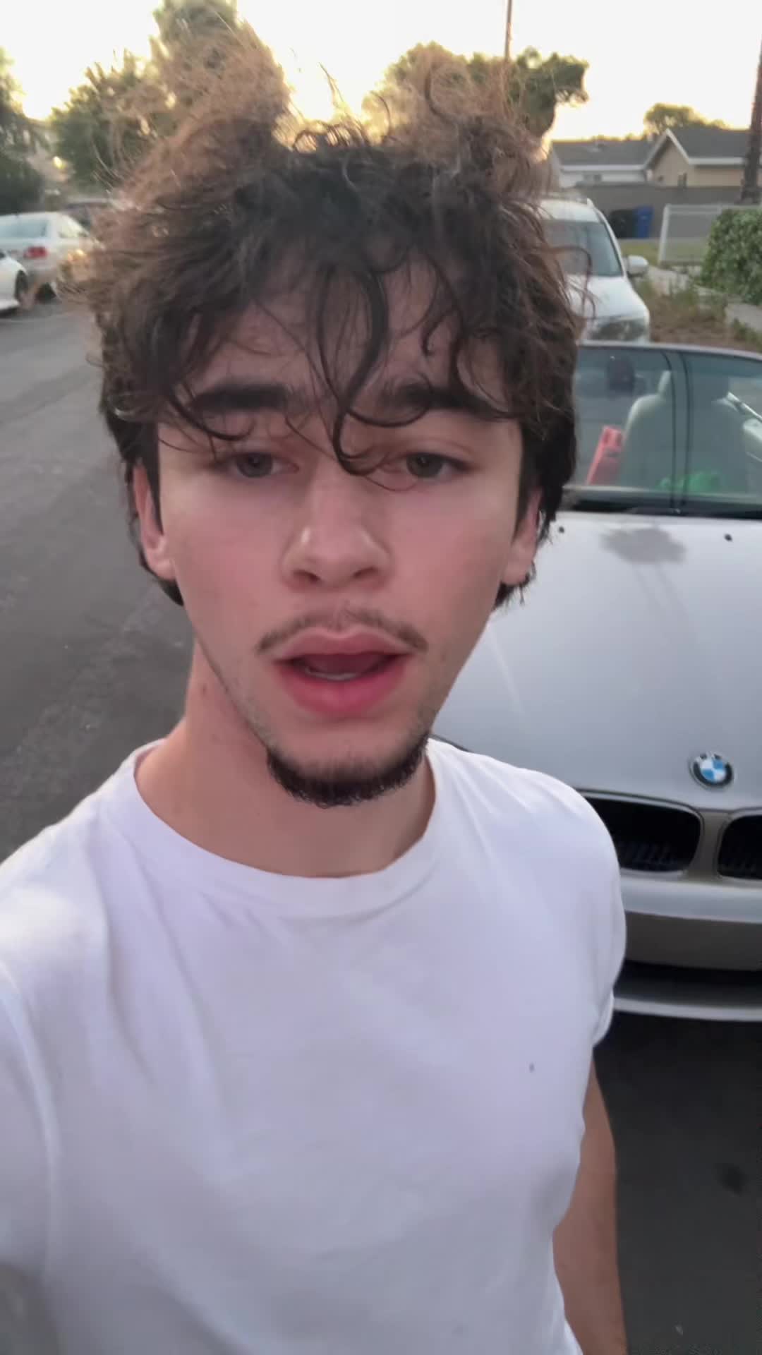 @noweezey