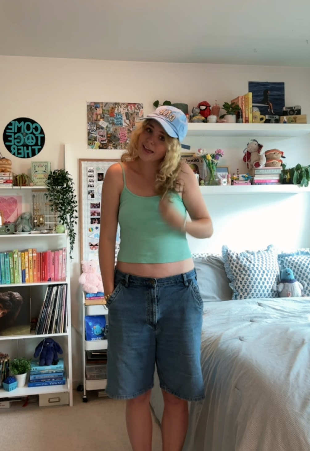 @mia_lauren_