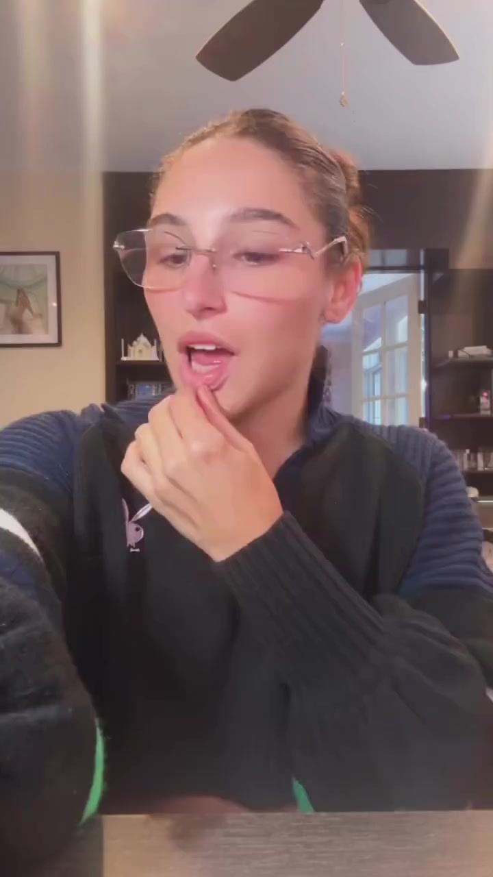 @Lana Rhoades