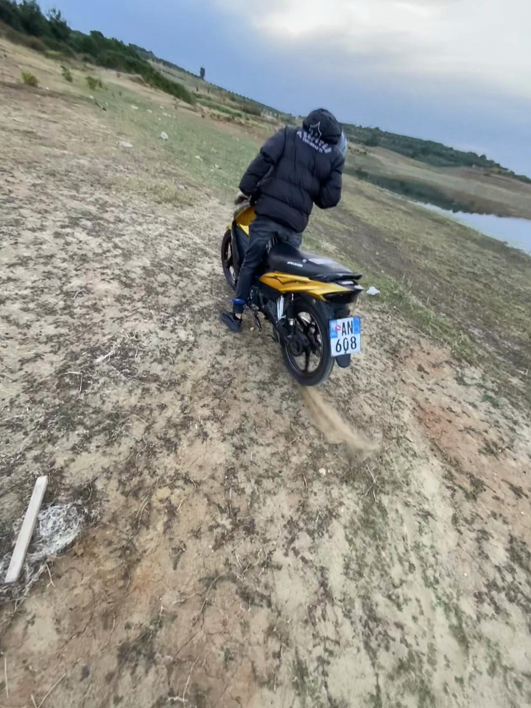 @userrrr_olsi007