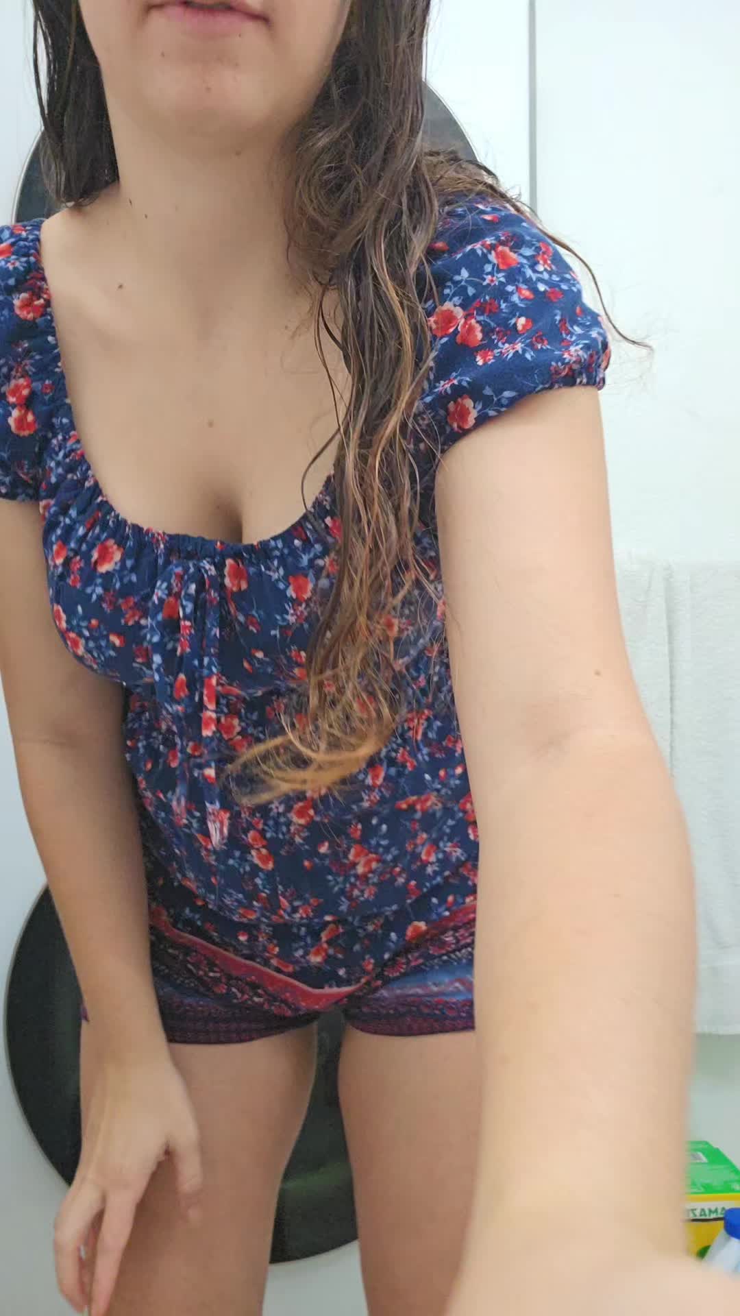 @Dominique