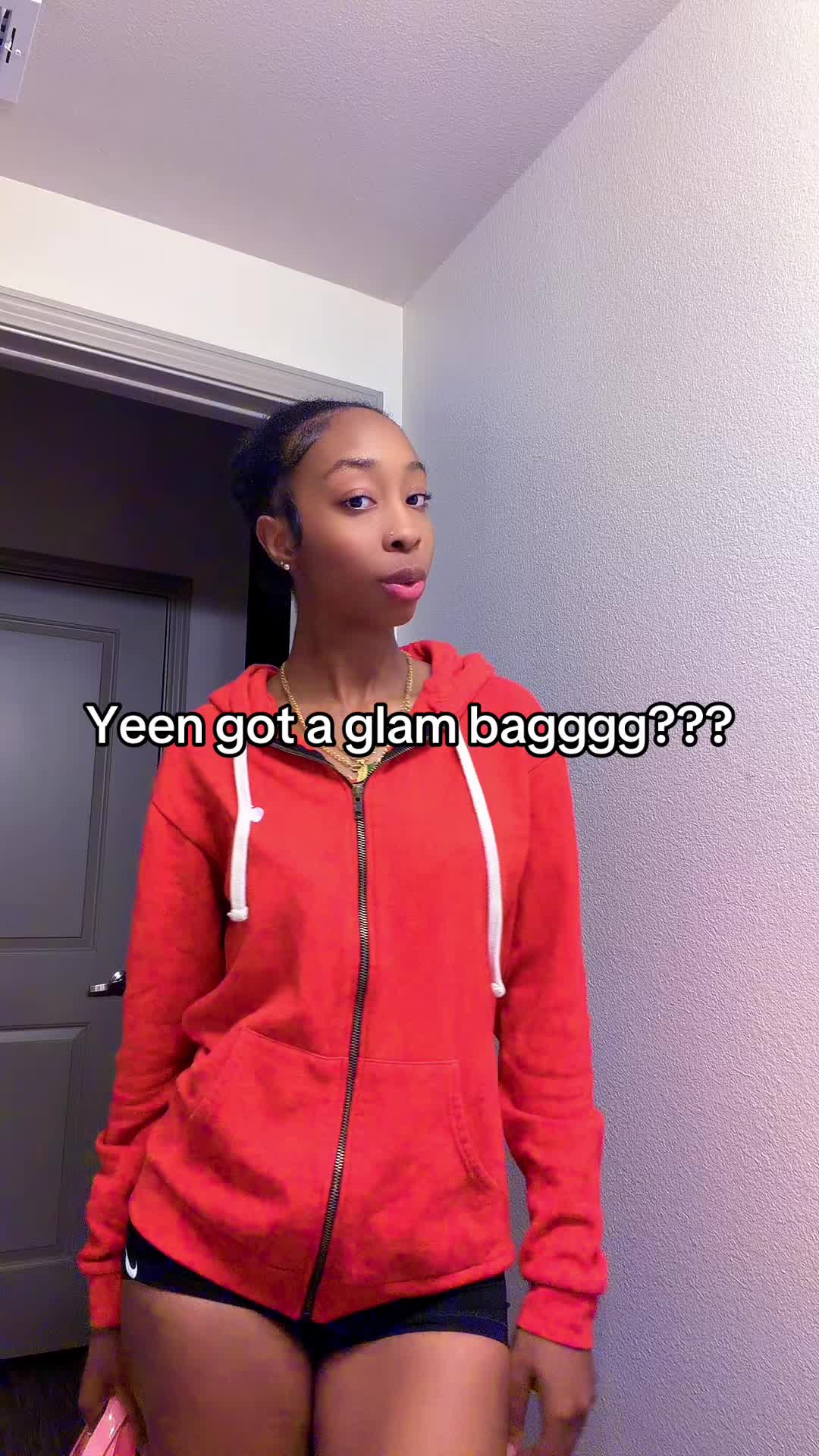 @shesoootrini