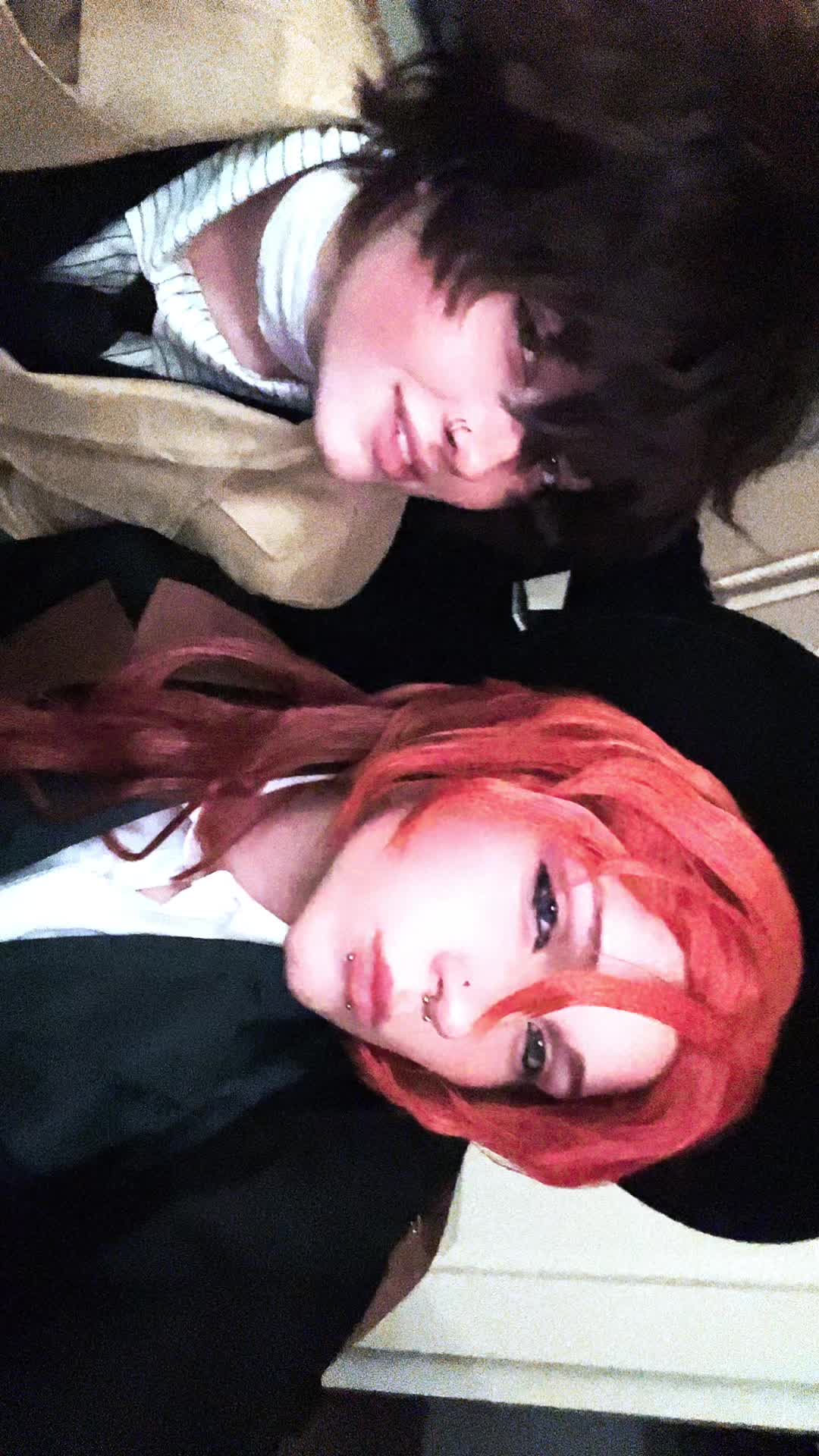 @Fandom_Hoppers