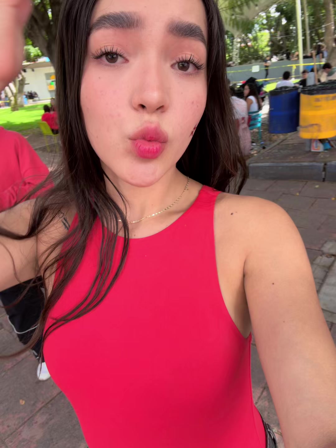 @✯