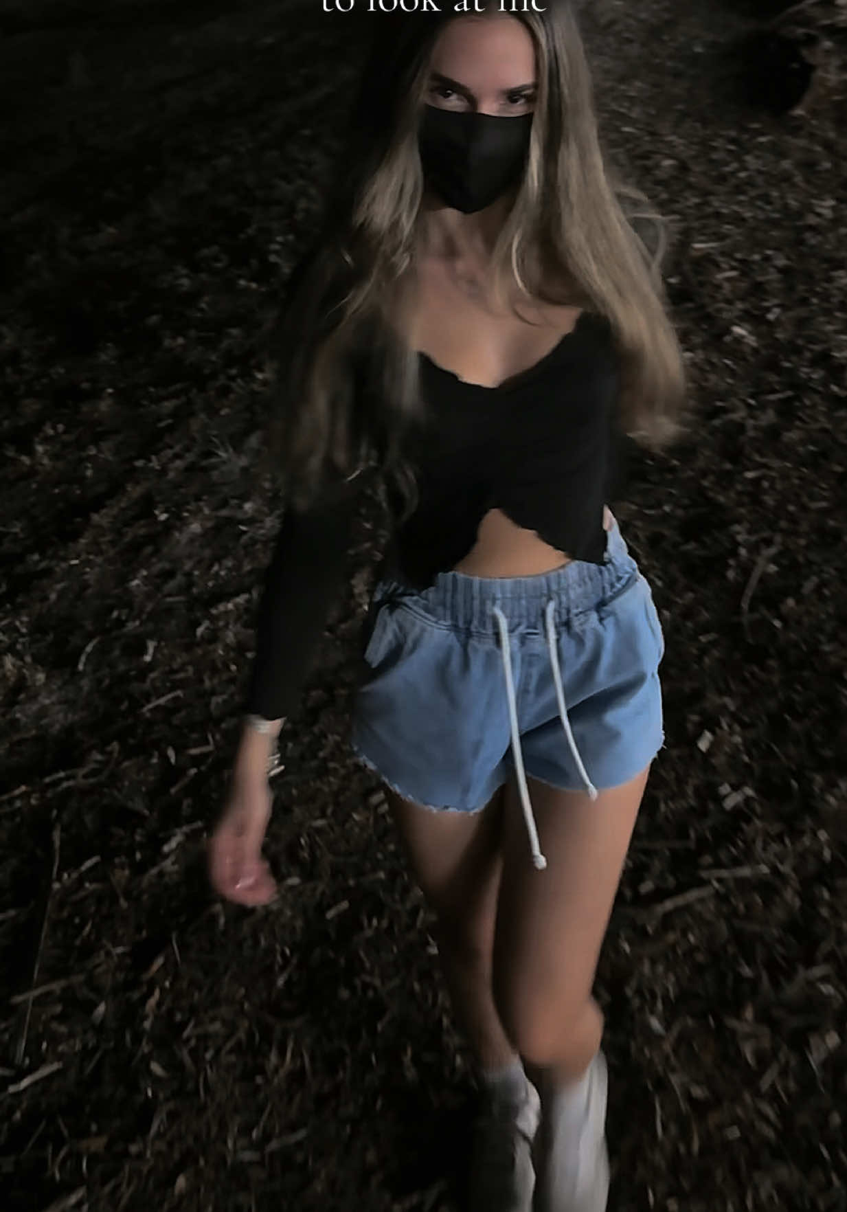 @V-DΛY