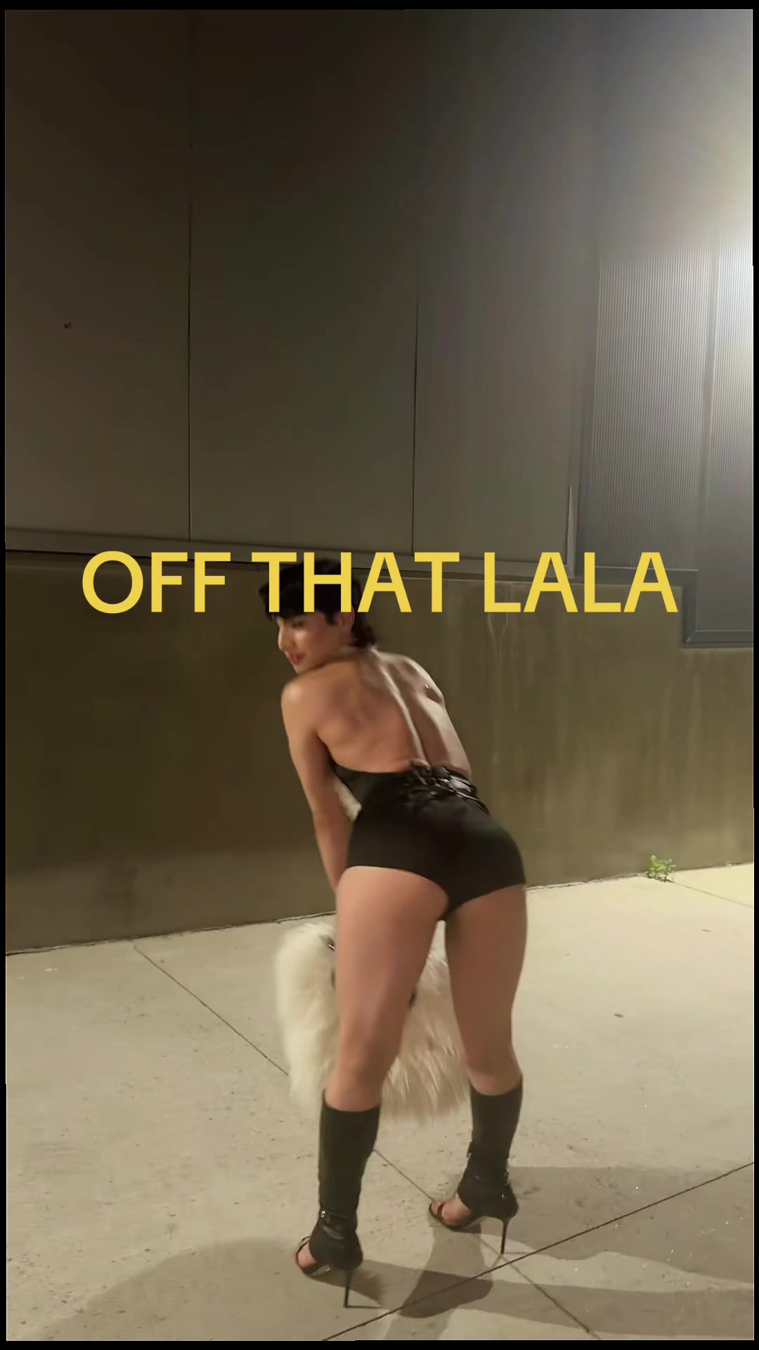 @Honey Balenciaga