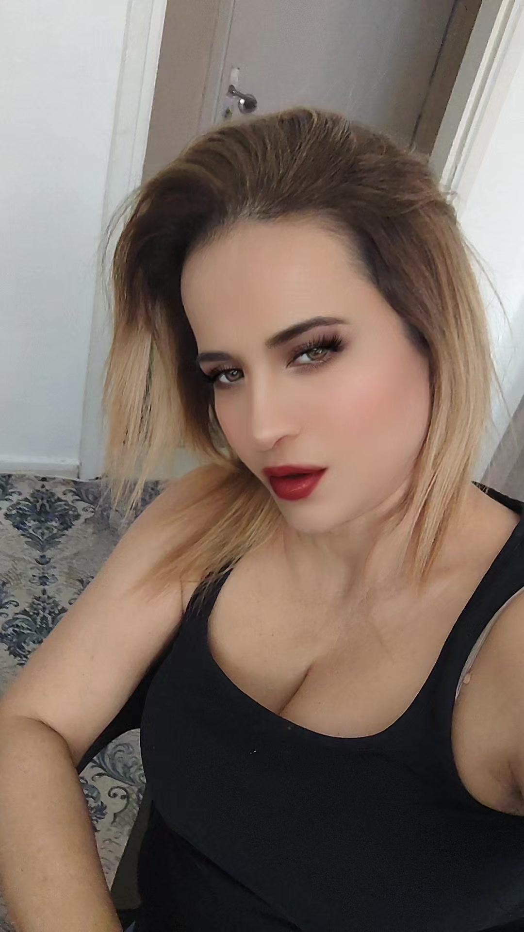 @❤️❣️Esra 🥰😍