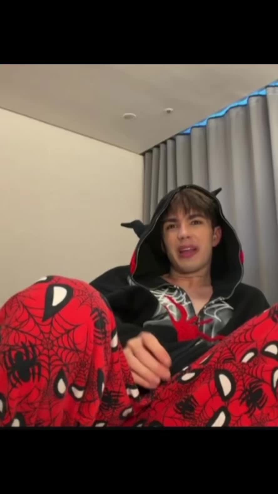 @Iam_DoñaLesty 🐍