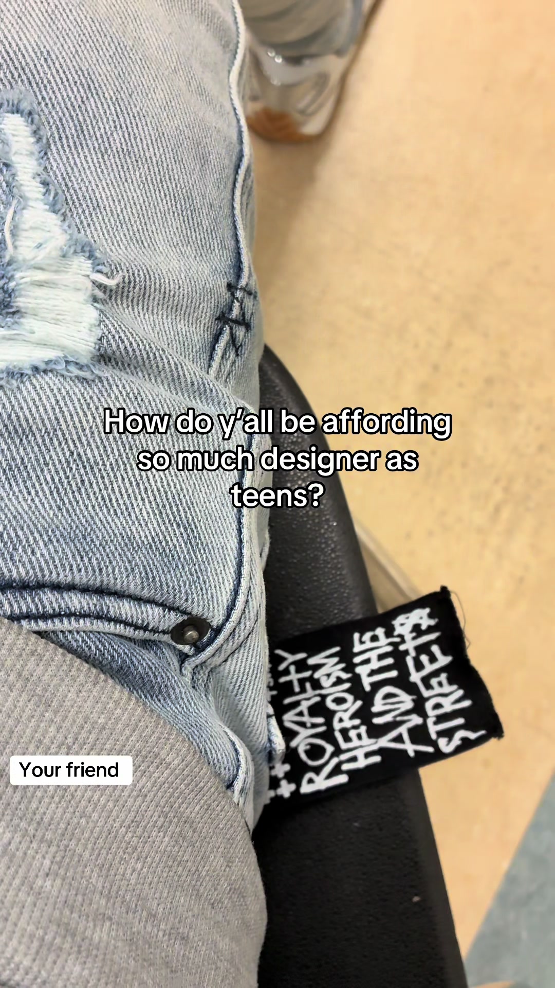 @️