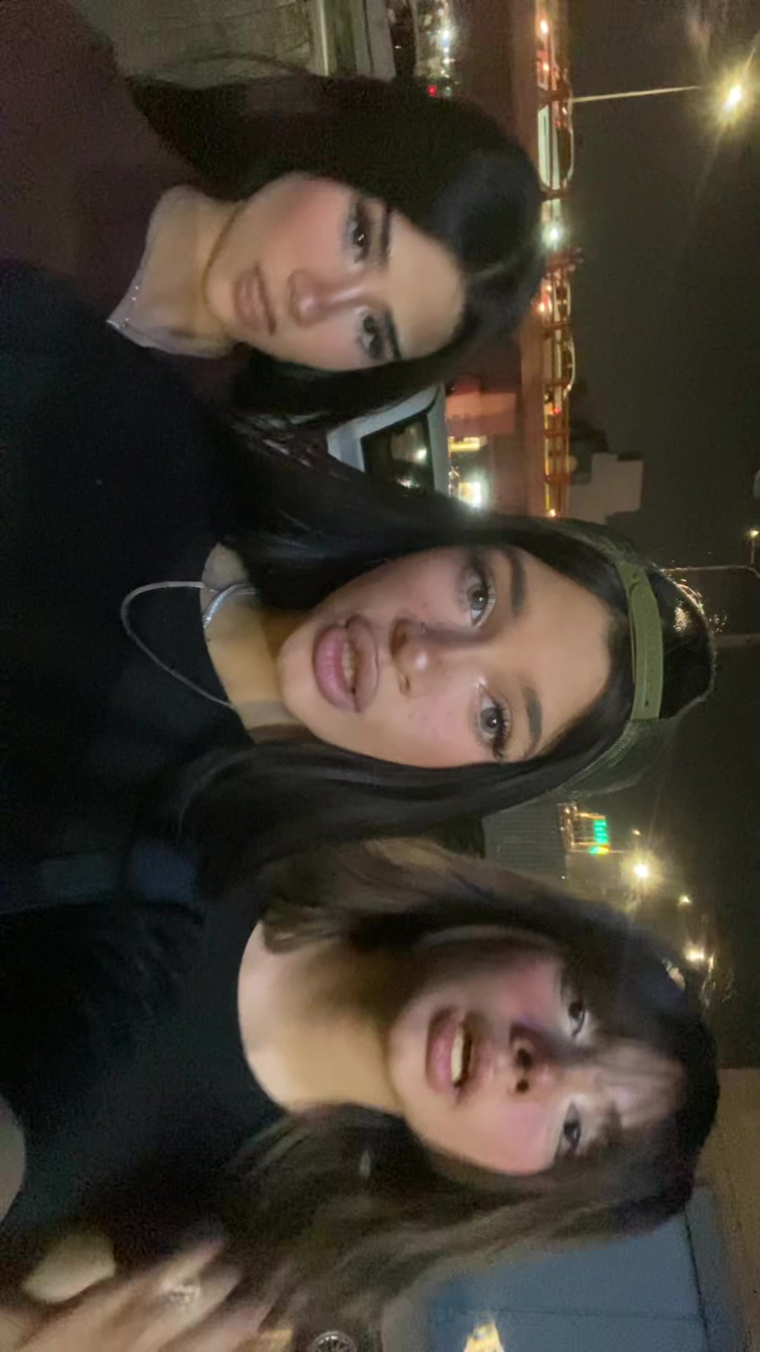 @melika