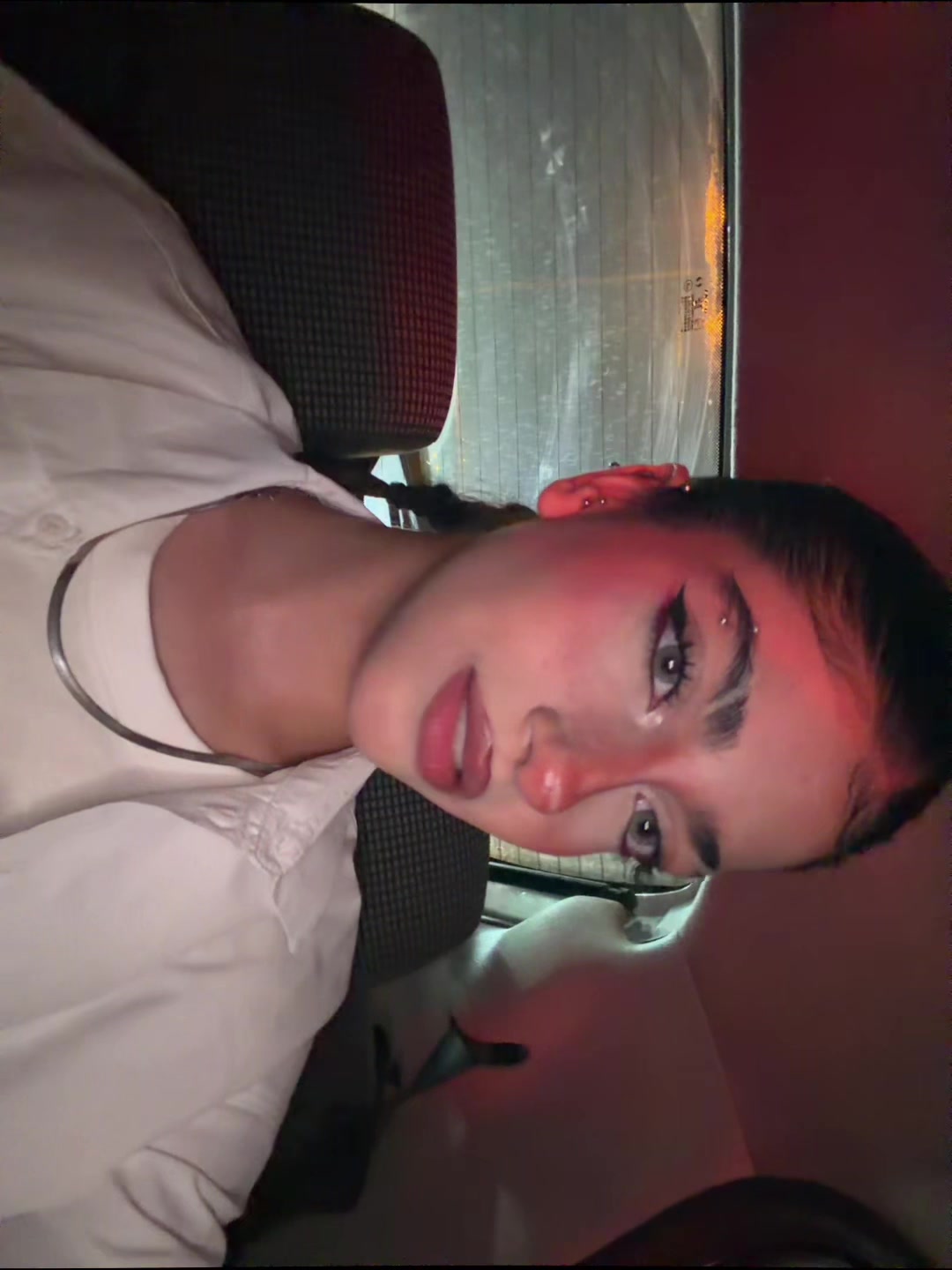 @avaaawoo